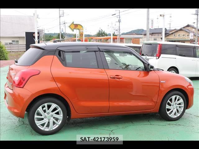 Suzuki SWIFT 2023-05 8379499-1