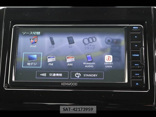 Suzuki SWIFT 2023-05 8379499-13