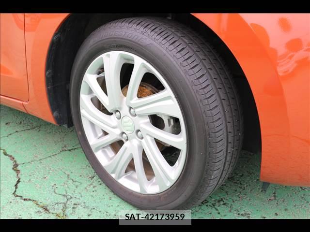 Suzuki SWIFT 2023-05 8379499-19