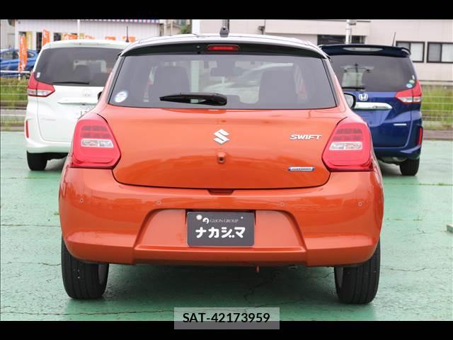 Suzuki SWIFT 2023-05 8379499-4
