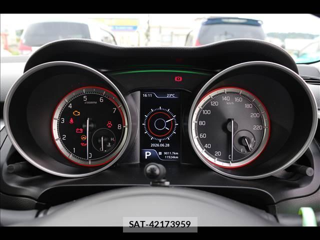 Suzuki SWIFT 2023-05 8379499-8