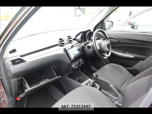 Suzuki SWIFT 2019-04 8379501-7