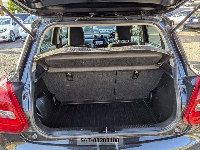 Suzuki SWIFT 2017-04 8379871-15