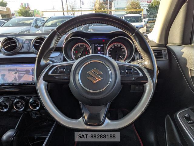 Suzuki SWIFT 2017-04 8379871-17