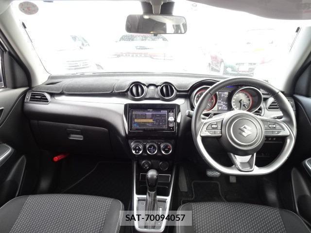 Suzuki SWIFT 2018-06 8380168-1