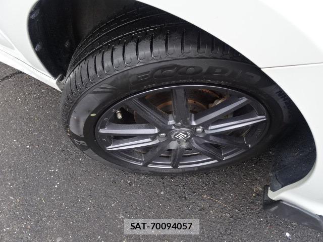Suzuki SWIFT 2018-06 8380168-9