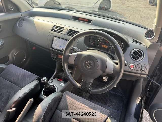 Suzuki SWIFT 2009-04 8380208-3