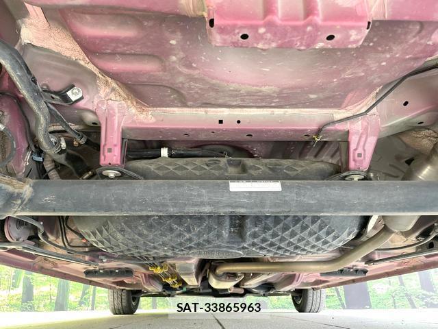 Toyota TANK 2017-08 8379935-18