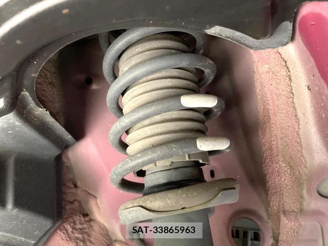Toyota TANK 2017-08 8379935-19