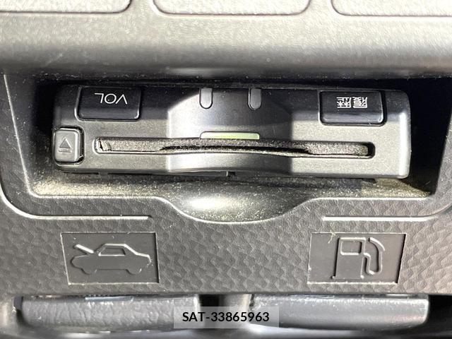 Toyota TANK 2017-08 8379935-4