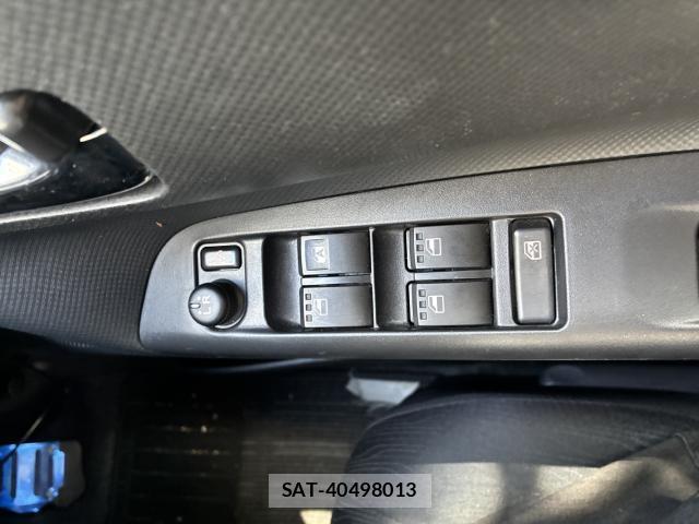 Daihatsu TANTO EXE 2010-02 8379870-11