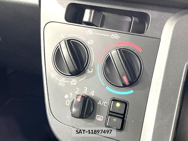 Daihatsu TANTO 2022-03 8378481-2