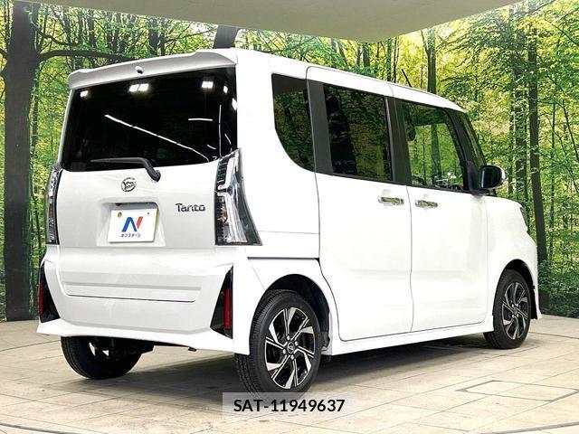 Daihatsu TANTO 2023-06 8379208-17
