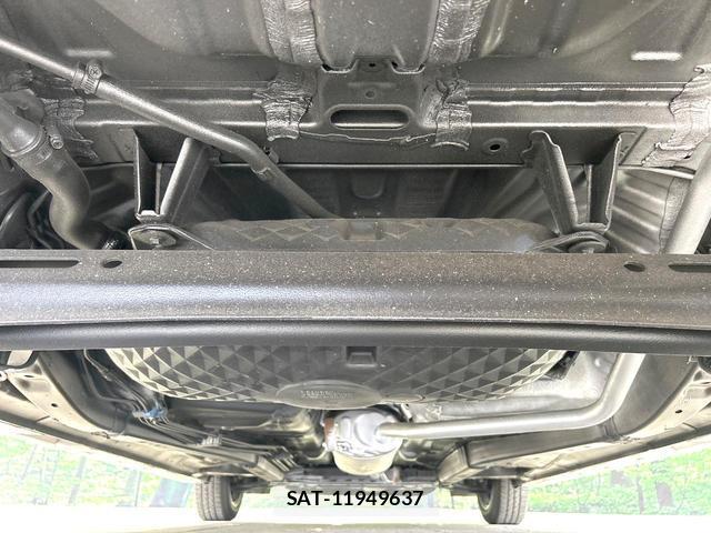Daihatsu TANTO 2023-06 8379208-19