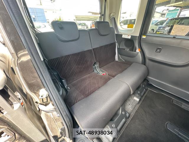 Daihatsu TANTO 2017-07 8379259-12