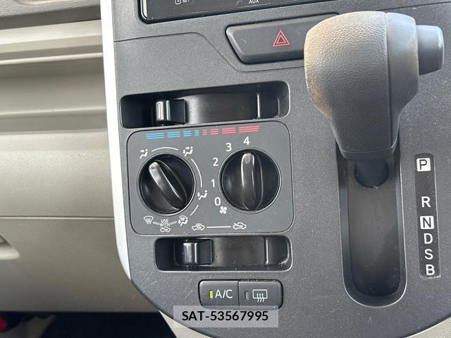 Daihatsu TANTO 2017-04 8379260-3