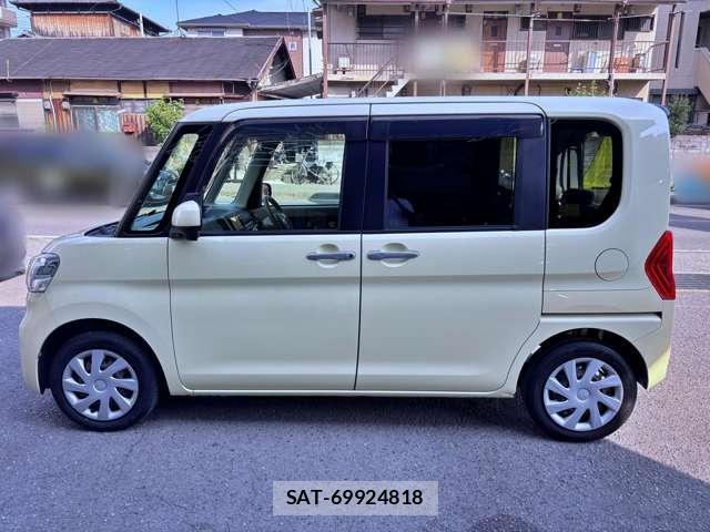 Daihatsu TANTO 2014-05 8379305-18