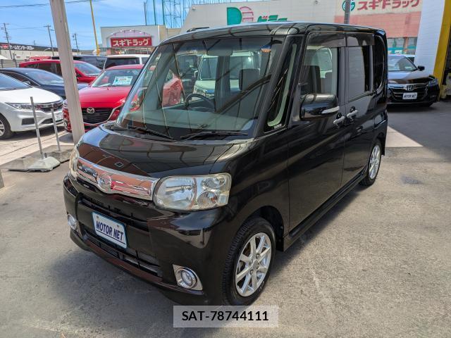 Daihatsu TANTO 2013-08 8379406-0