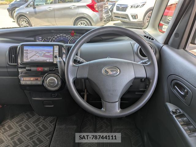 Daihatsu TANTO 2013-08 8379406-17