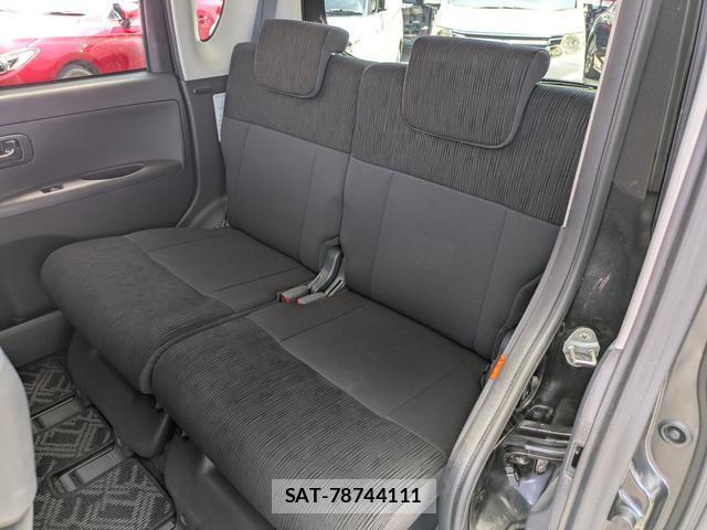 Daihatsu TANTO 2013-08 8379406-6