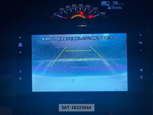 Daihatsu TANTO 2014-06 8379431-19
