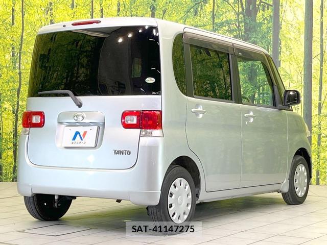 Daihatsu TANTO 2010-03 8379451-16