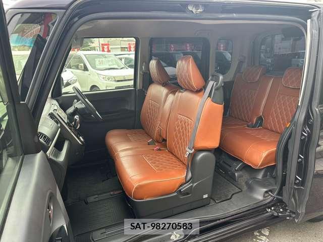 Daihatsu TANTO 2014-03 8379508-16