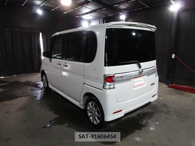 Daihatsu TANTO 2011-06 8379545-4