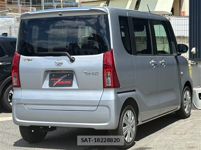 Daihatsu TANTO 2021-07 8379906-1