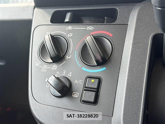 Daihatsu TANTO 2021-07 8379906-11