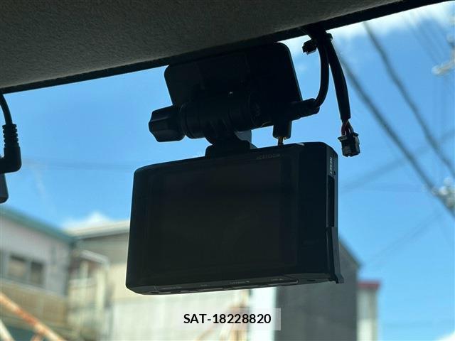 Daihatsu TANTO 2021-07 8379906-14