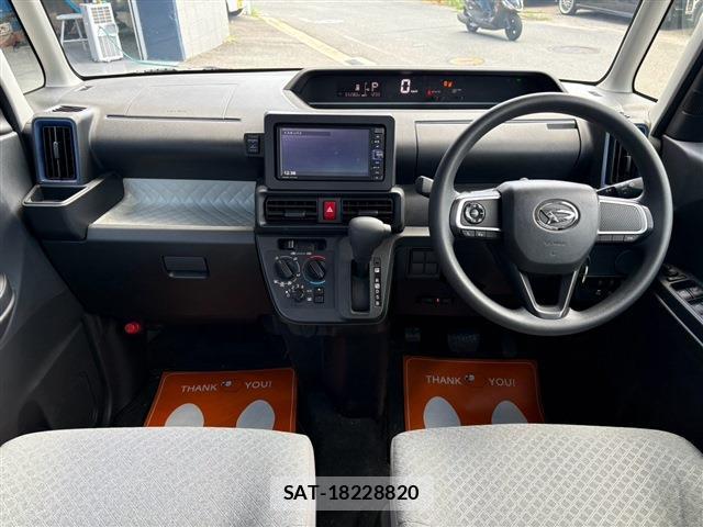Daihatsu TANTO 2021-07 8379906-2