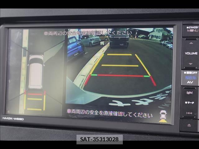 Daihatsu TANTO 2025-09 8379982-15