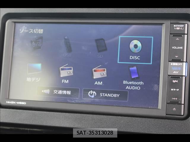 Daihatsu TANTO 2025-09 8379982-6