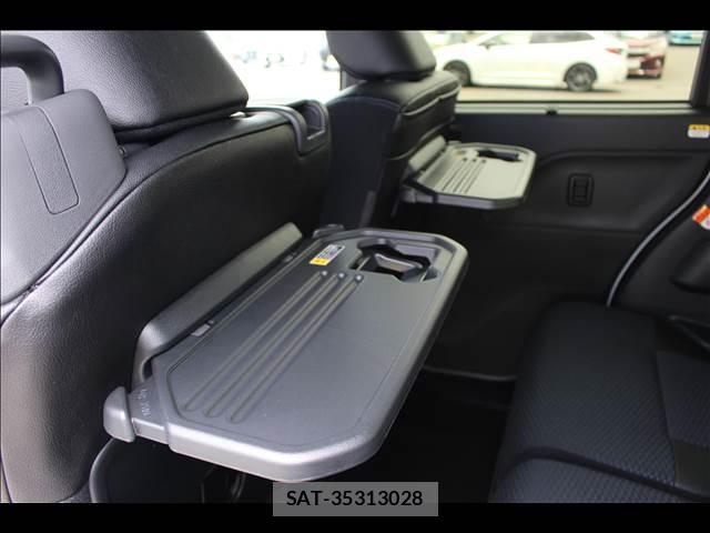 Daihatsu TANTO 2025-09 8379982-8