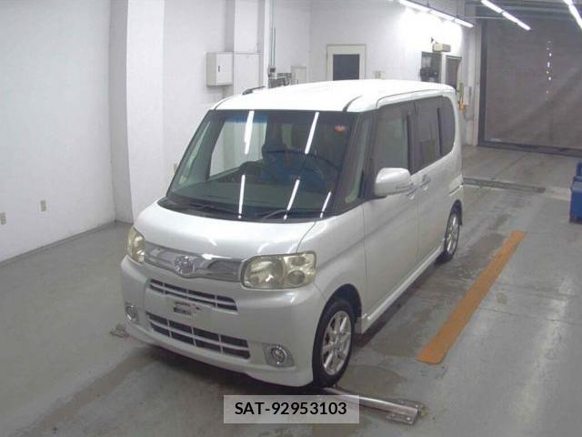 Daihatsu TANTO 2012-11 8379993-0