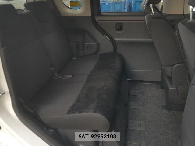 Daihatsu TANTO 2012-11 8379993-5