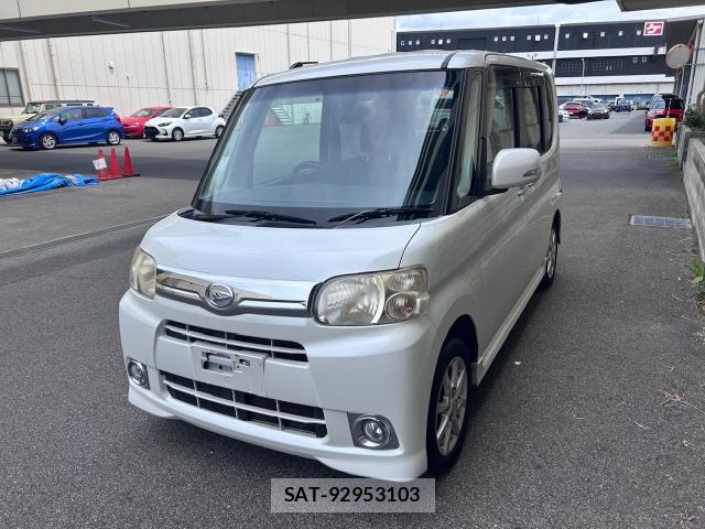 Daihatsu TANTO 2012-11 8379993-6