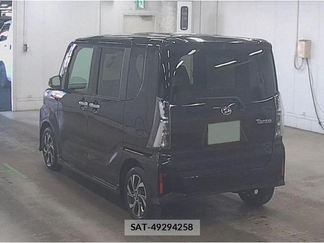 Daihatsu TANTO 2026-02 8379995-4