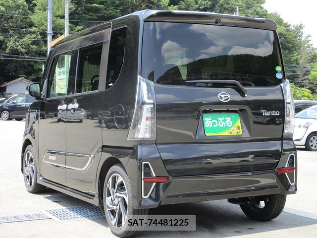 Daihatsu TANTO 2021-01 8380122-10