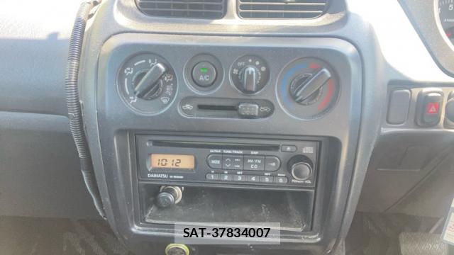 Daihatsu TERIOS KID 2006-11 8378943-11