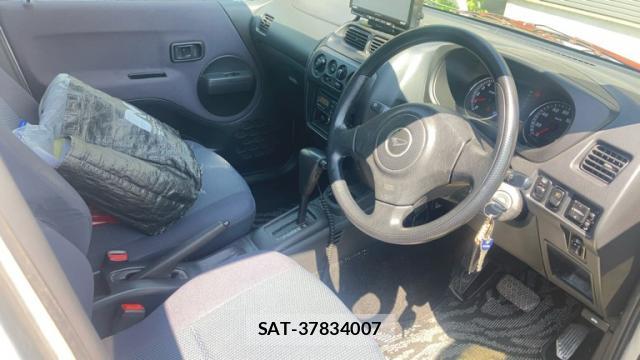 Daihatsu TERIOS KID 2006-11 8378943-4