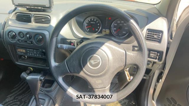 Daihatsu TERIOS KID 2006-11 8378943-5