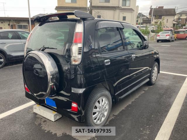 Daihatsu TERIOS KID 2011-10 8380039-1