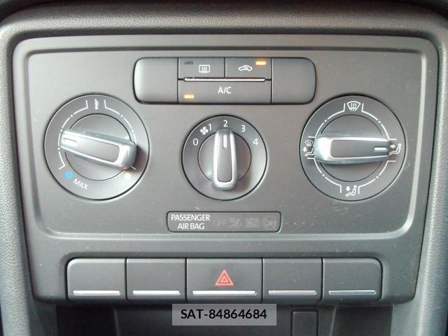 VolksWagen THE BEETLE 2016-09 8378593-12