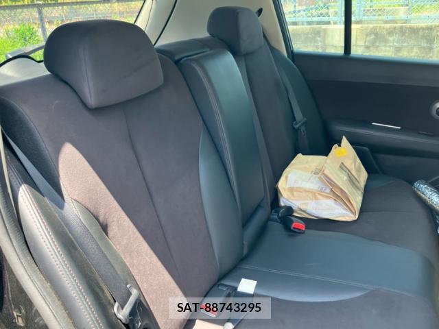 Nissan TIIDA 2008-12 8379024-10