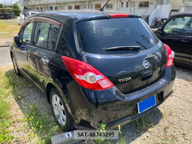 Nissan TIIDA 2008-12 8379024-12