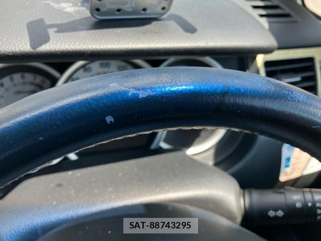 Nissan TIIDA 2008-12 8379024-16