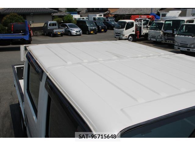 Mazda TITAN 2020-03 8379242-11