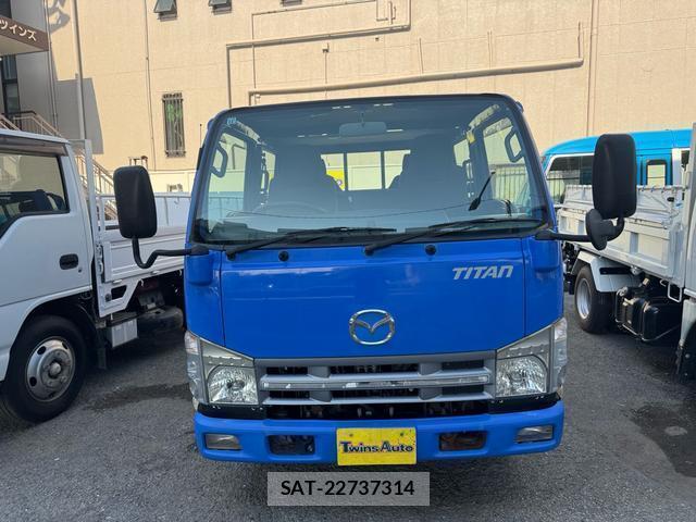 Mazda TITAN 2011-11 8379370-1